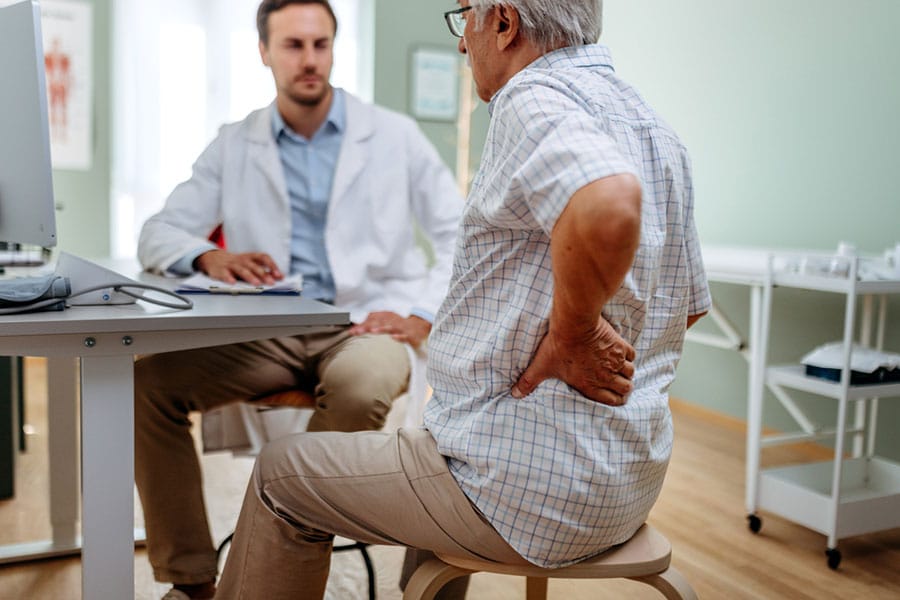 Back Pain Specialist in Pontiac, MI